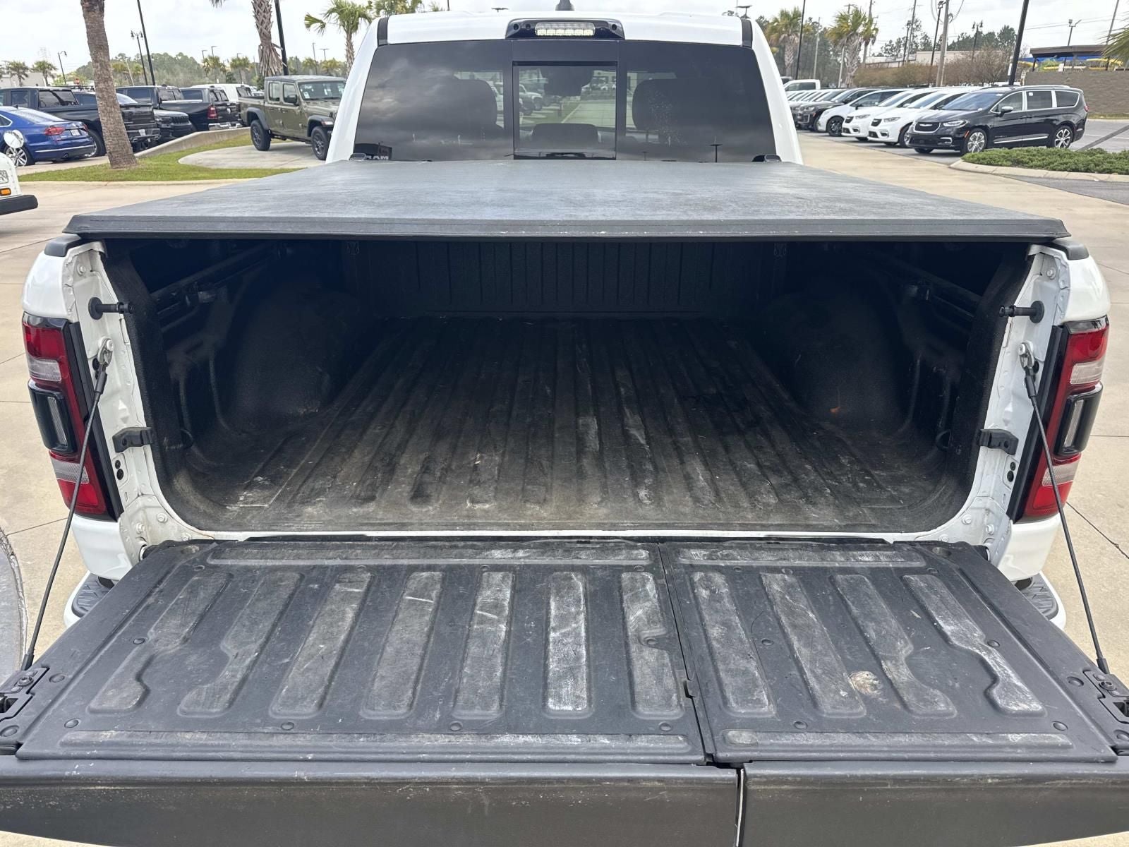 2021 RAM 1500 Limited Crew Cab 4x4 5'7' Box