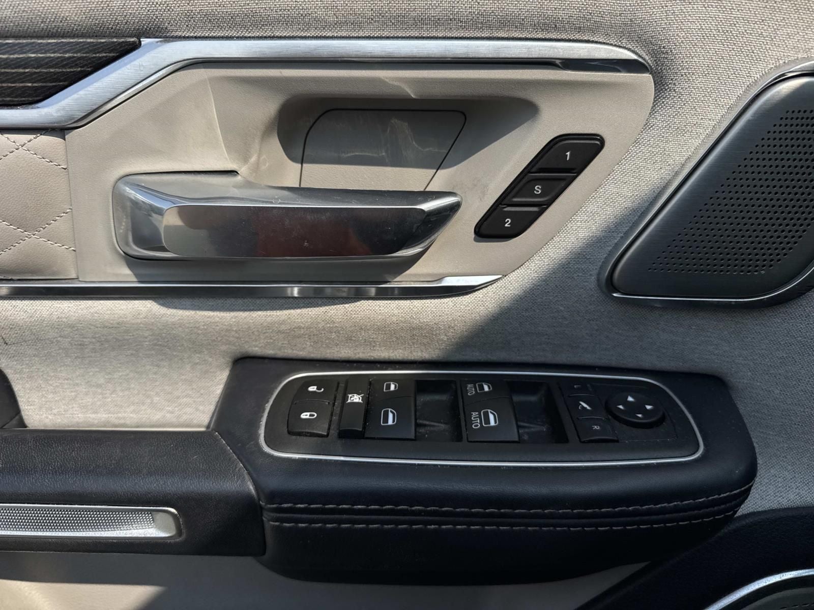 2022 RAM 1500 Limited Crew Cab 4x4 5'7' Box