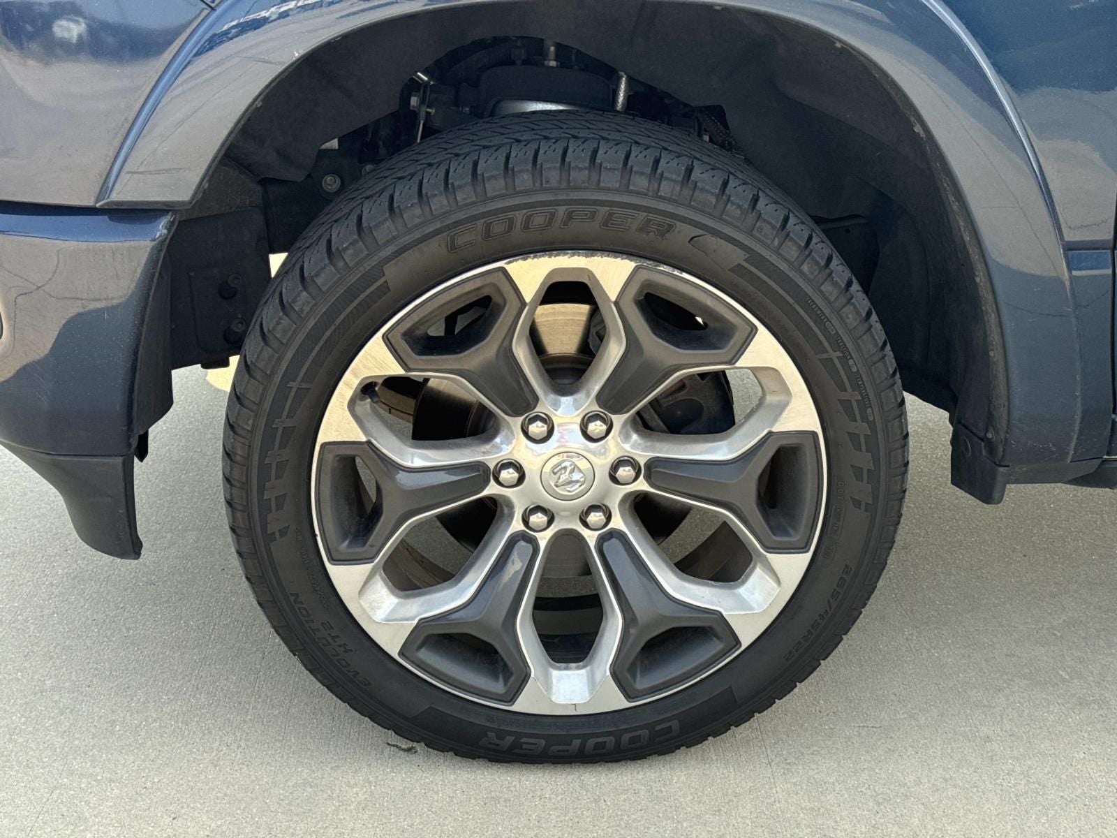 2022 RAM 1500 Limited Crew Cab 4x4 5'7' Box