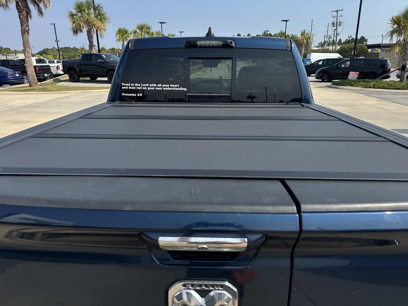 2022 RAM 1500 Limited Crew Cab 4x4 5'7' Box