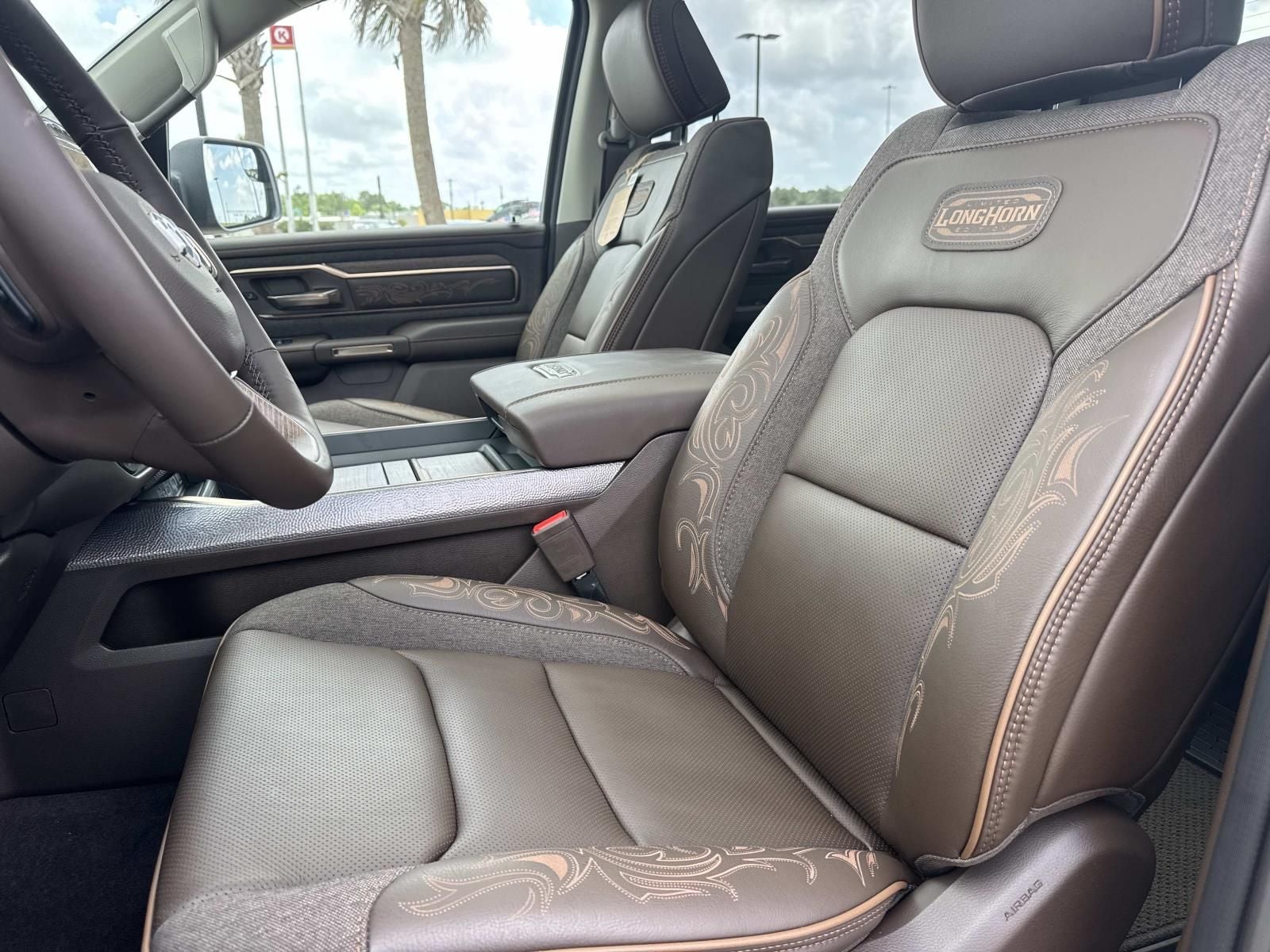 2026 RAM Ram 1500 RAM 1500 LIMITED LONGHORN CREW CAB 4X4 5'7' BOX