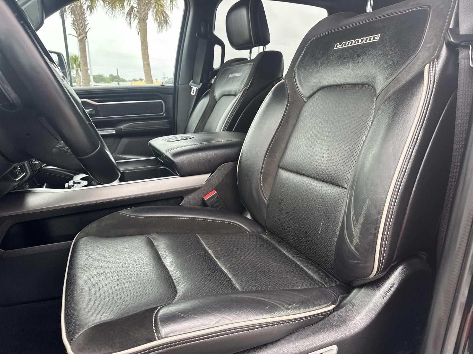 2023 RAM 1500 Laramie Crew Cab 4x4 5'7' Box