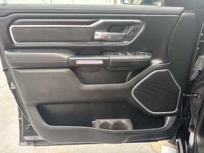 2023 RAM 1500 Laramie Crew Cab 4x4 5'7' Box