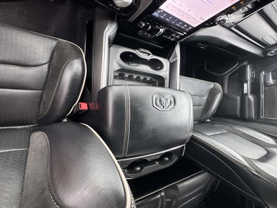 2023 RAM 1500 Laramie Crew Cab 4x4 5'7' Box