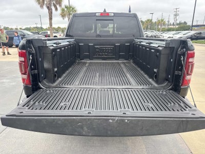 2023 RAM 1500 Laramie Crew Cab 4x4 5'7' Box