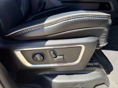 2024 RAM 1500 Laramie Crew Cab 4x4 5'7' Box