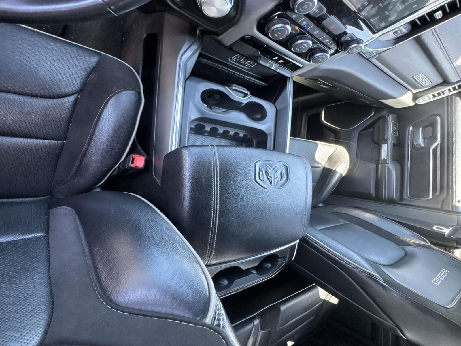 2024 RAM 1500 Laramie Crew Cab 4x4 5'7' Box