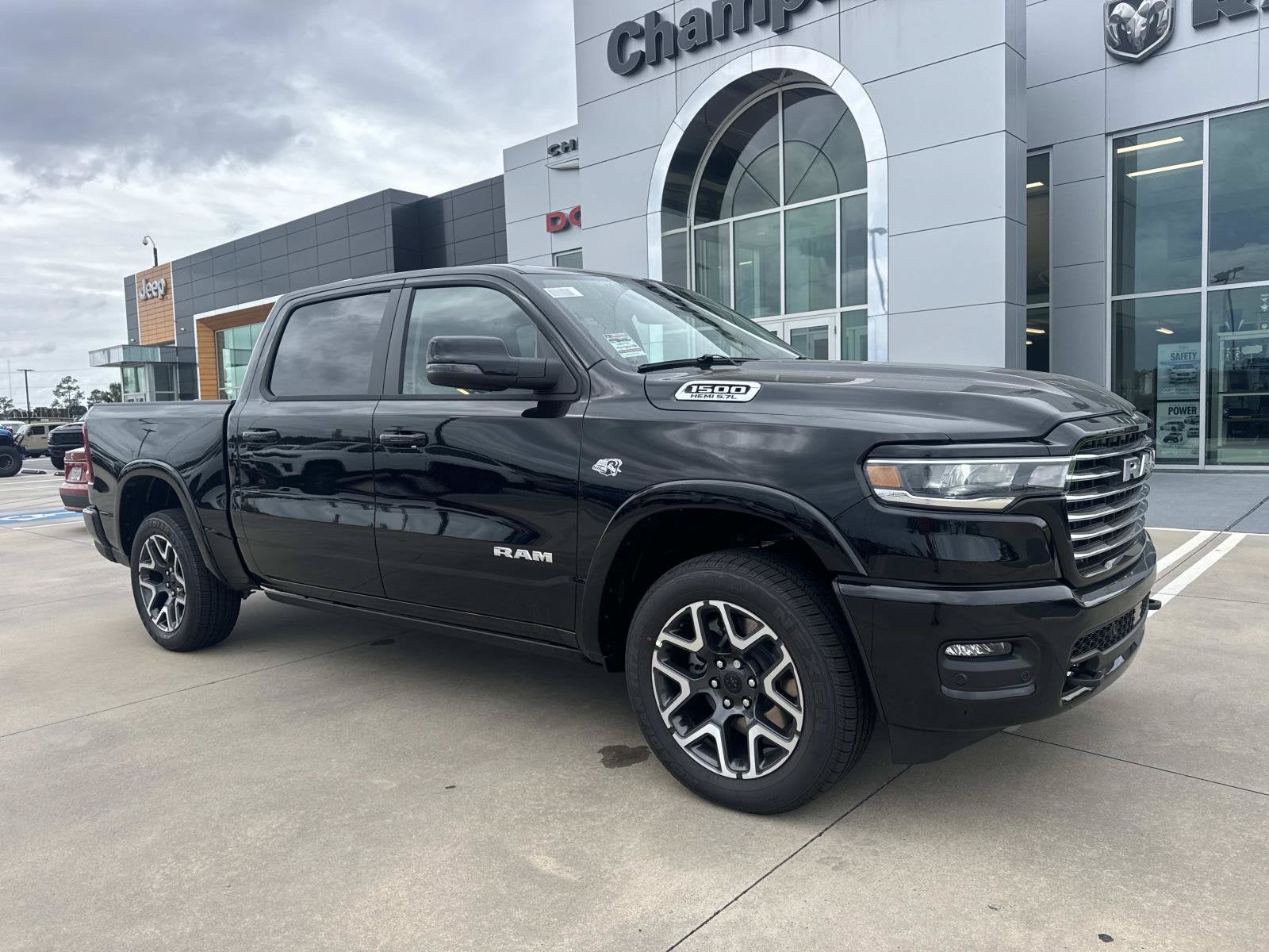 2027 RAM Ram 1500 RAM 1500 LARAMIE CREW CAB 4X4 5'7' BOX