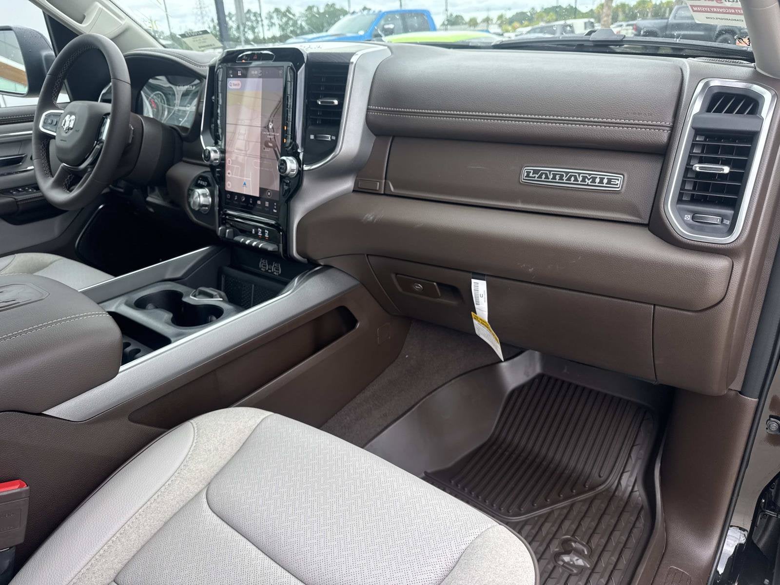 2027 RAM Ram 1500 RAM 1500 LARAMIE CREW CAB 4X4 5'7' BOX