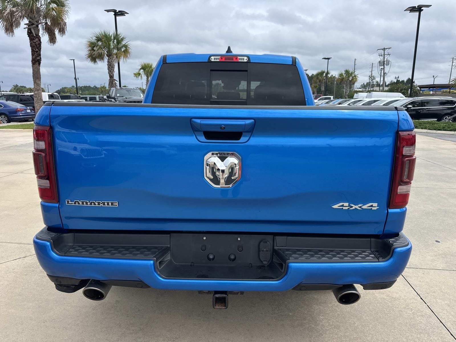 2022 RAM 1500 Laramie Crew Cab 4x4 5'7' Box