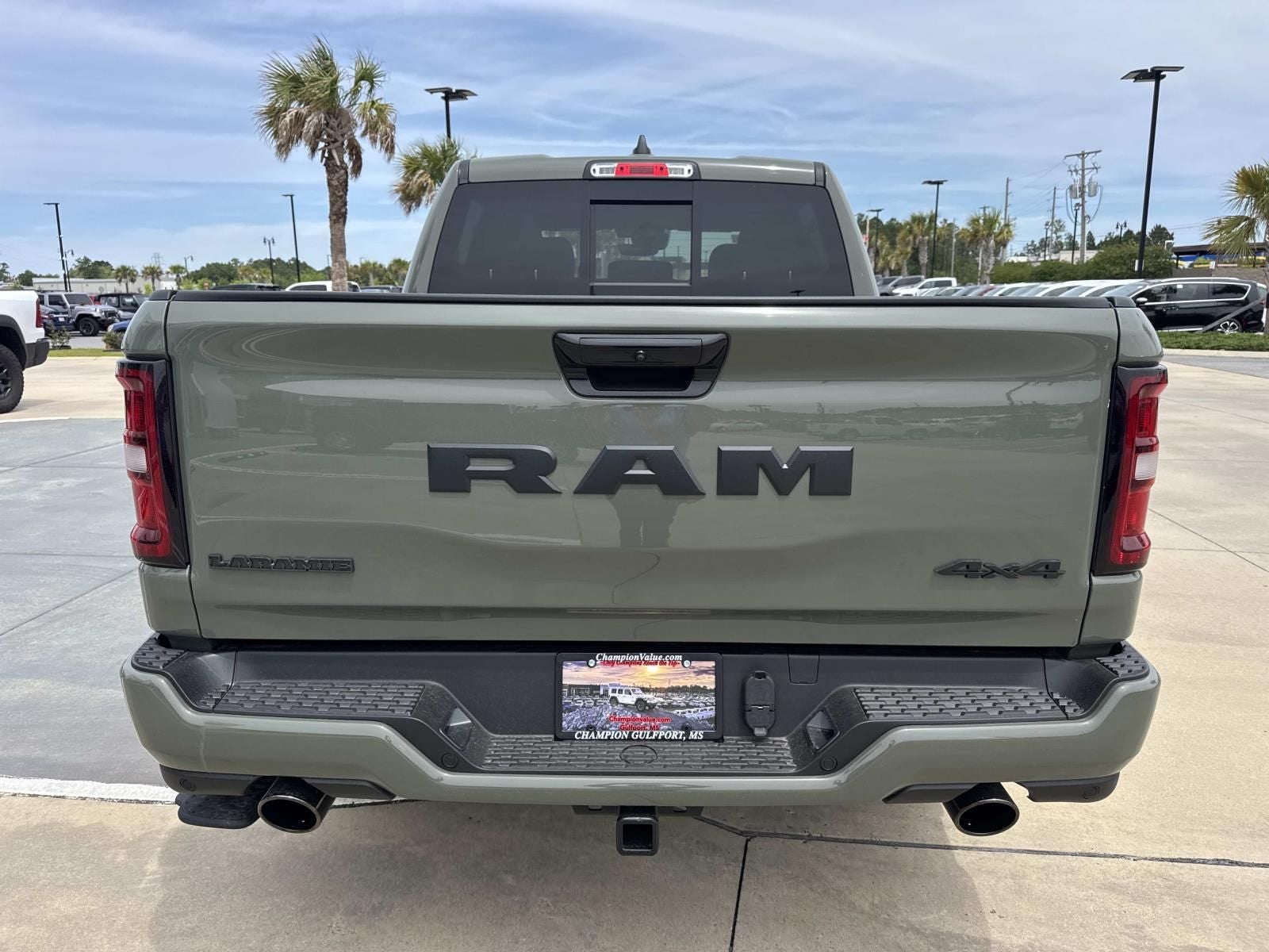 2026 RAM Ram 1500 RAM 1500 LARAMIE CREW CAB 4X4 5'7' BOX