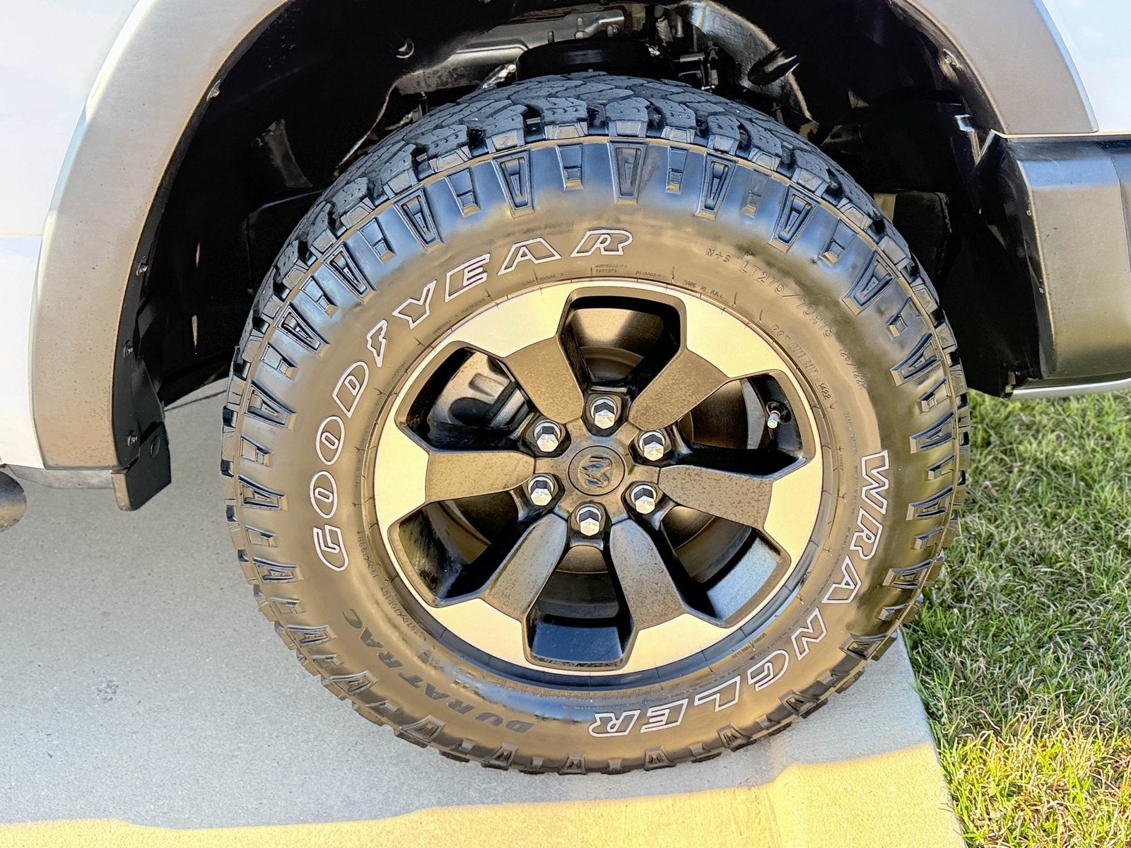 2022 RAM 1500 Rebel Crew Cab 4x4 5'7' Box