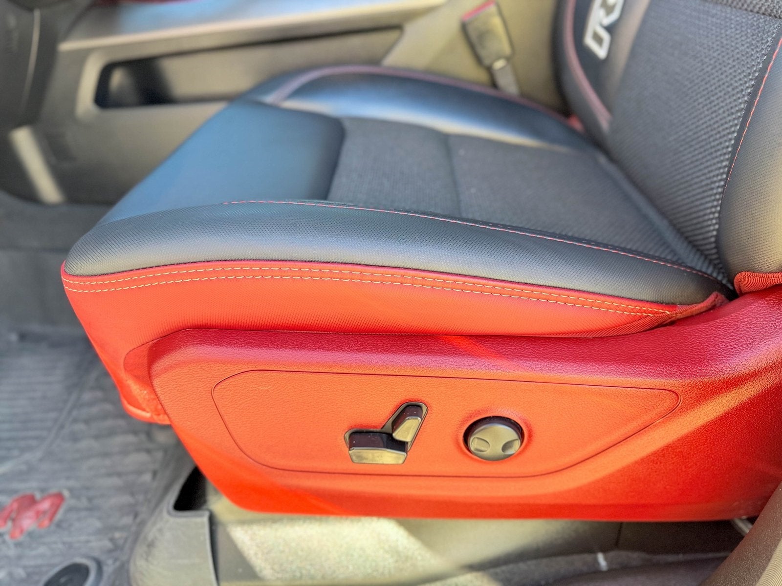 2022 RAM 1500 Rebel Crew Cab 4x4 5'7' Box