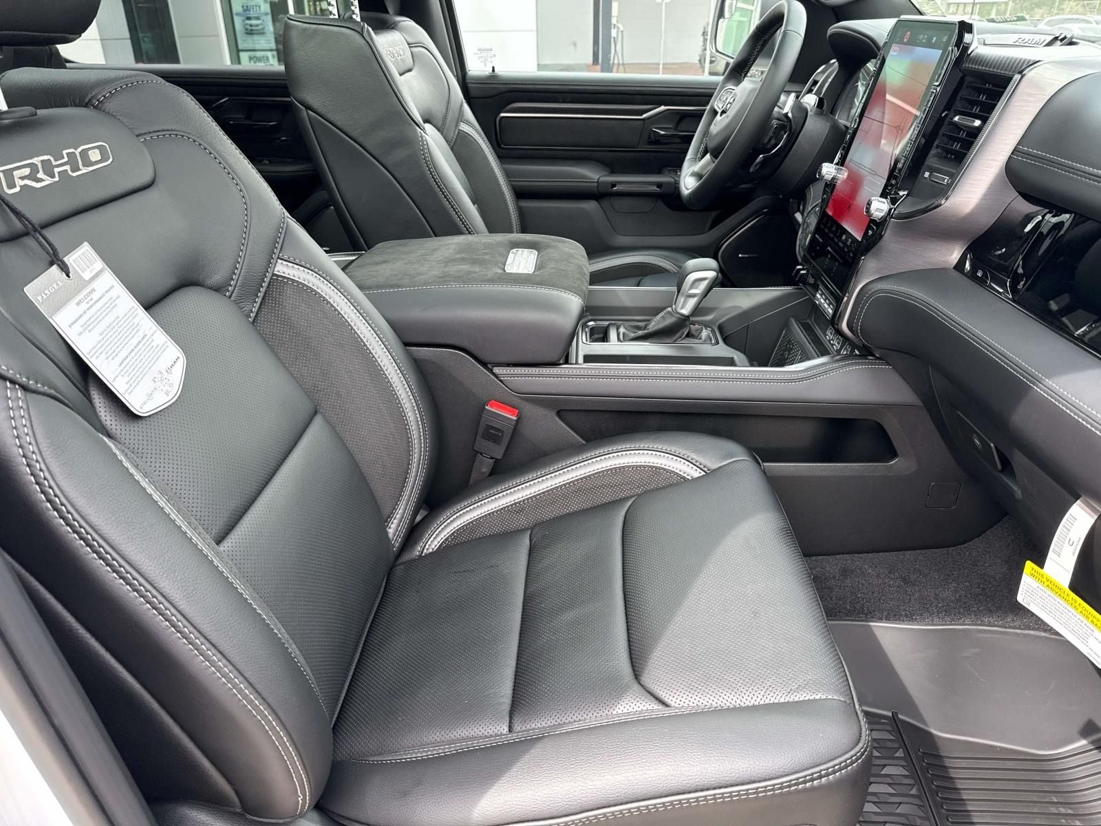 2026 RAM Ram 1500 RAM 1500 RHO CREW CAB 4X4 5'7' BOX