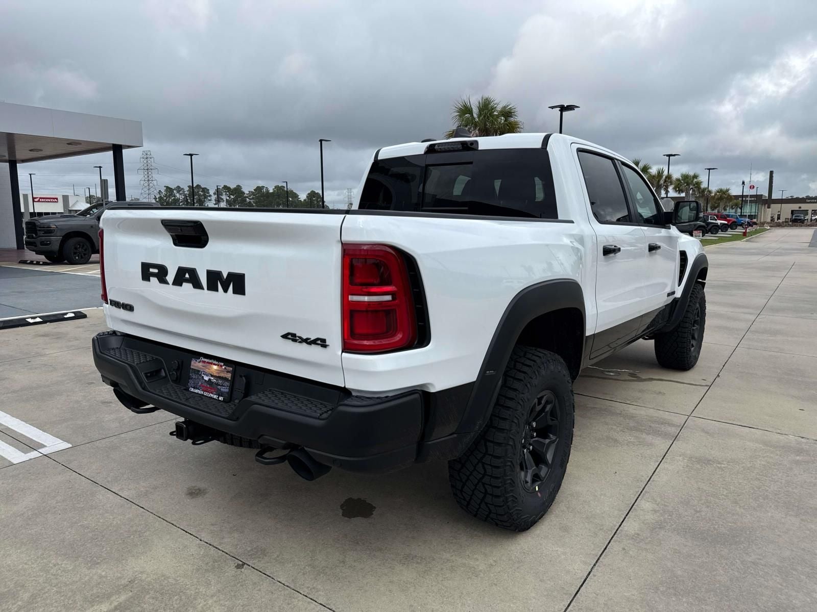 2026 RAM Ram 1500 RAM 1500 RHO CREW CAB 4X4 5'7' BOX