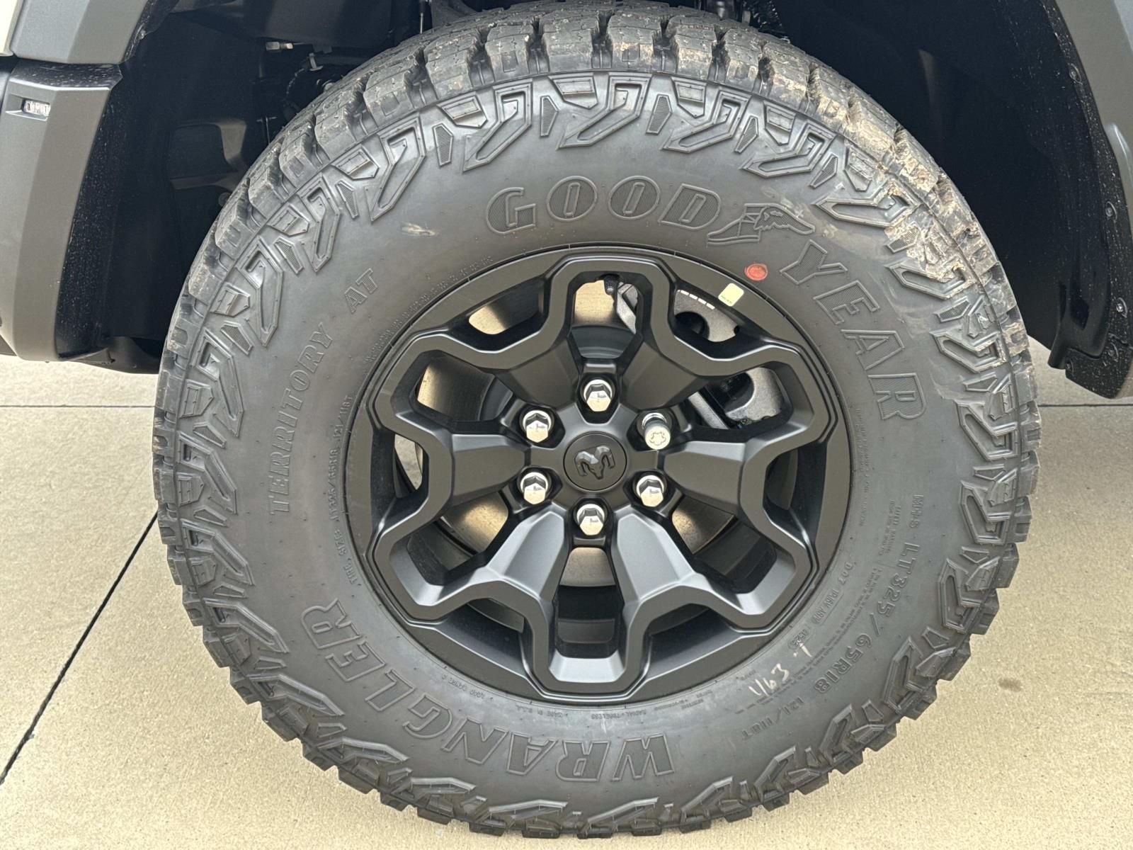 2026 RAM Ram 1500 RAM 1500 RHO CREW CAB 4X4 5'7' BOX