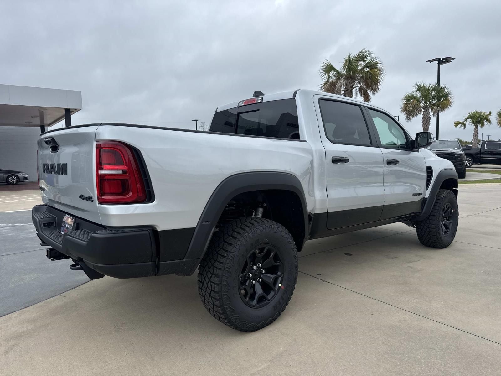 2026 RAM Ram 1500 RAM 1500 RHO CREW CAB 4X4 5'7' BOX