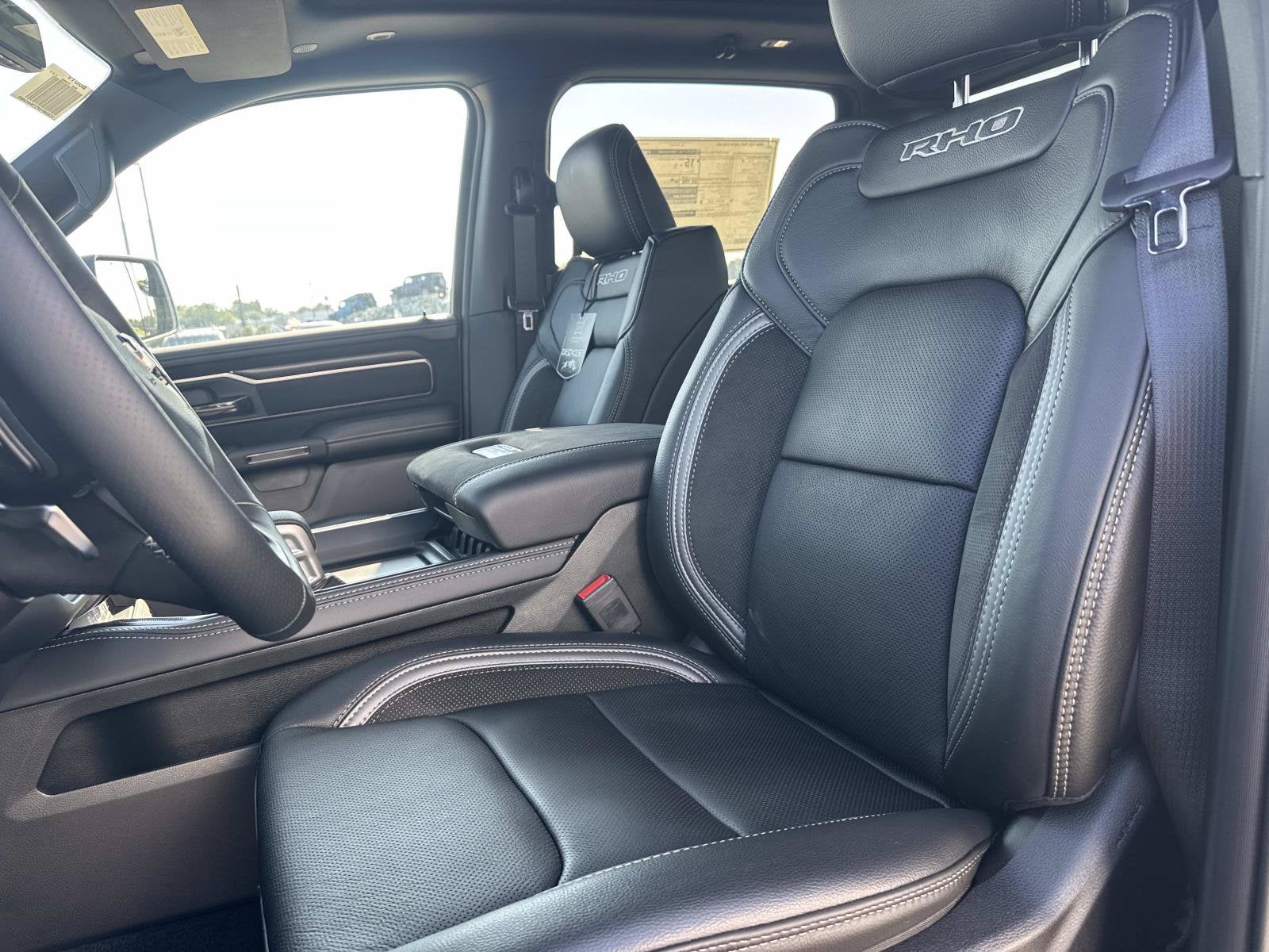 2026 RAM Ram 1500 RAM 1500 RHO CREW CAB 4X4 5'7' BOX