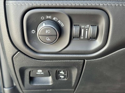 2026 RAM Ram 1500 RAM 1500 RHO CREW CAB 4X4 5'7' BOX