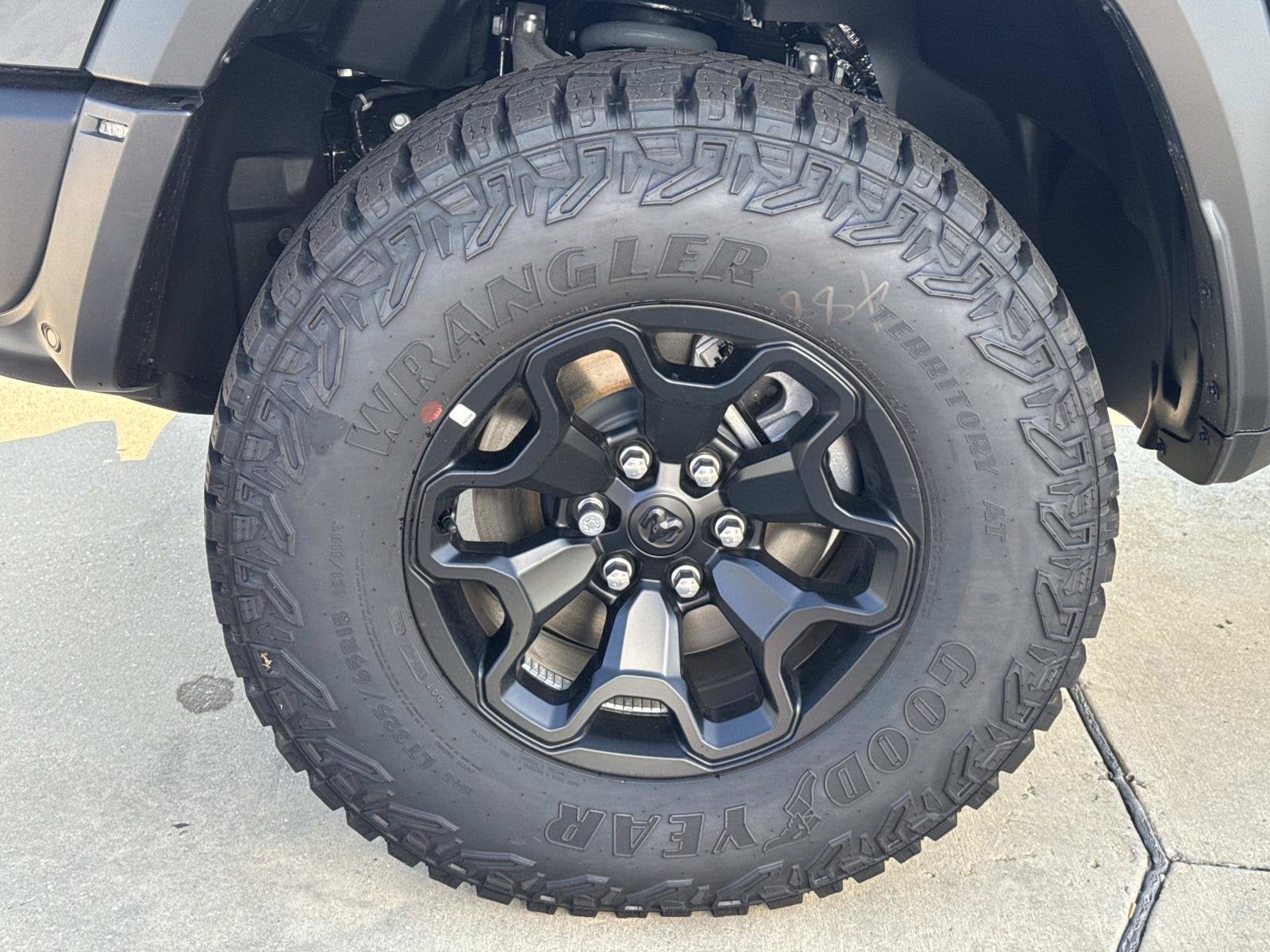 2026 RAM Ram 1500 RAM 1500 RHO CREW CAB 4X4 5'7' BOX
