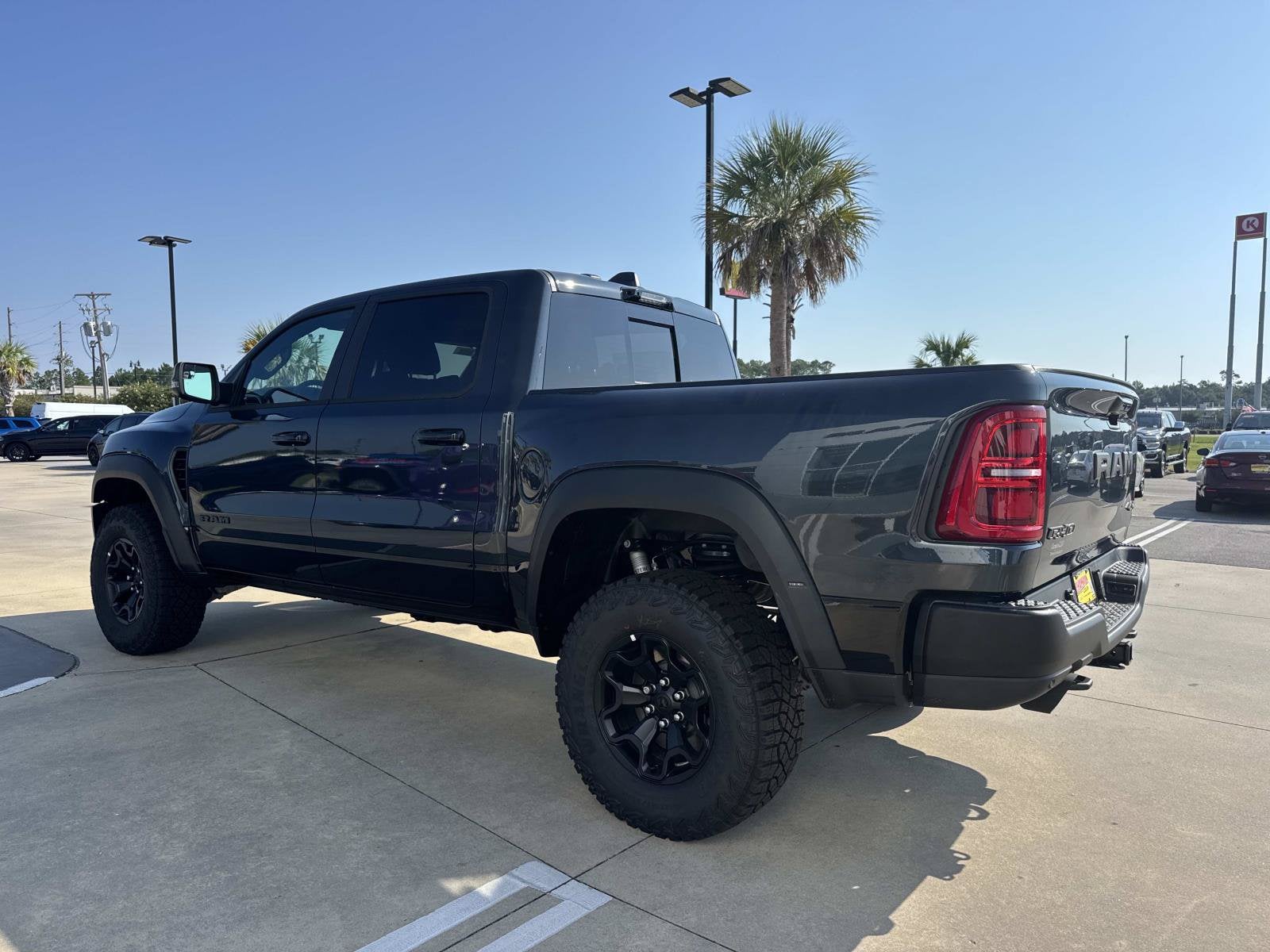 2026 RAM Ram 1500 RAM 1500 RHO CREW CAB 4X4 5'7' BOX