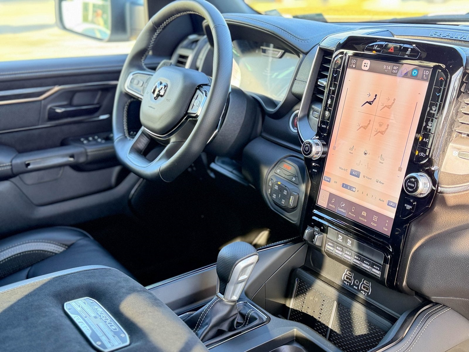 2026 RAM Ram 1500 RAM 1500 RHO CREW CAB 4X4 5'7' BOX