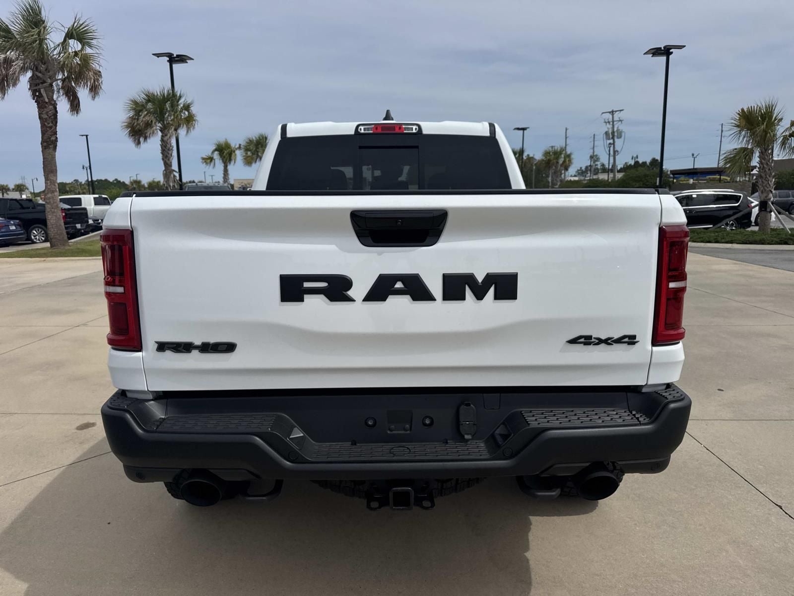 2026 RAM Ram 1500 RAM 1500 RHO CREW CAB 4X4 5'7' BOX