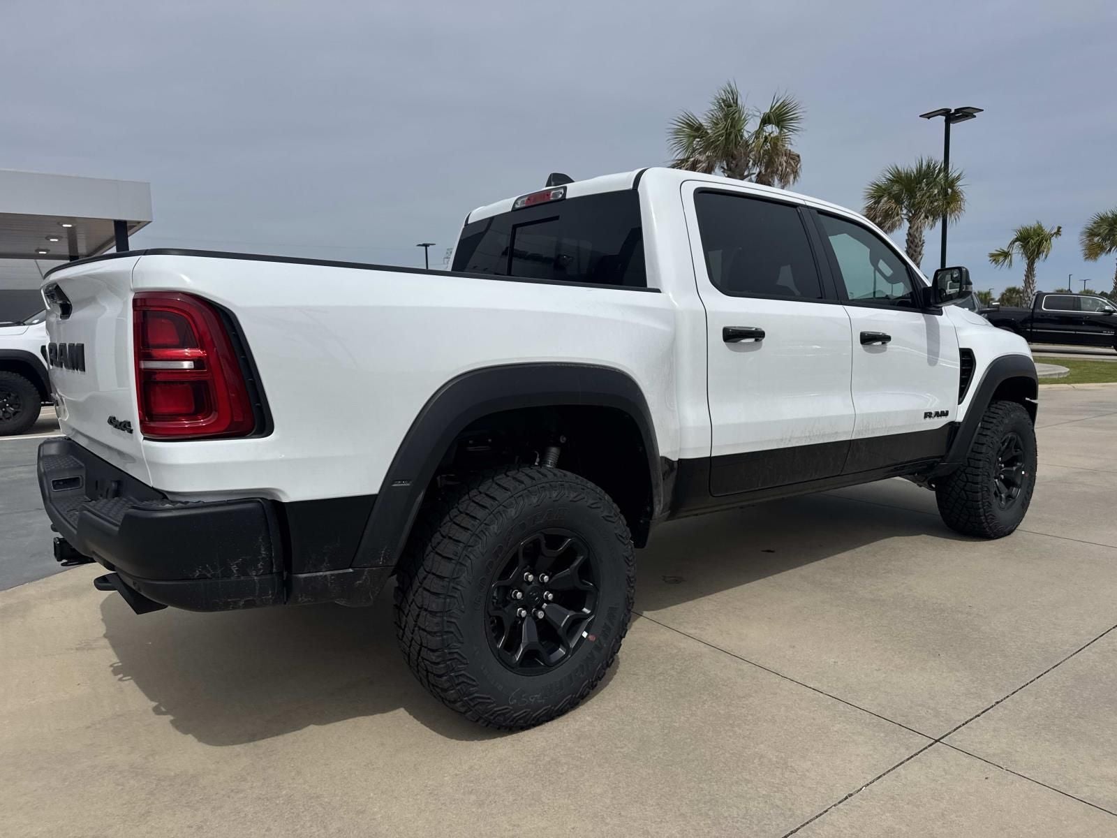 2026 RAM Ram 1500 RAM 1500 RHO CREW CAB 4X4 5'7' BOX