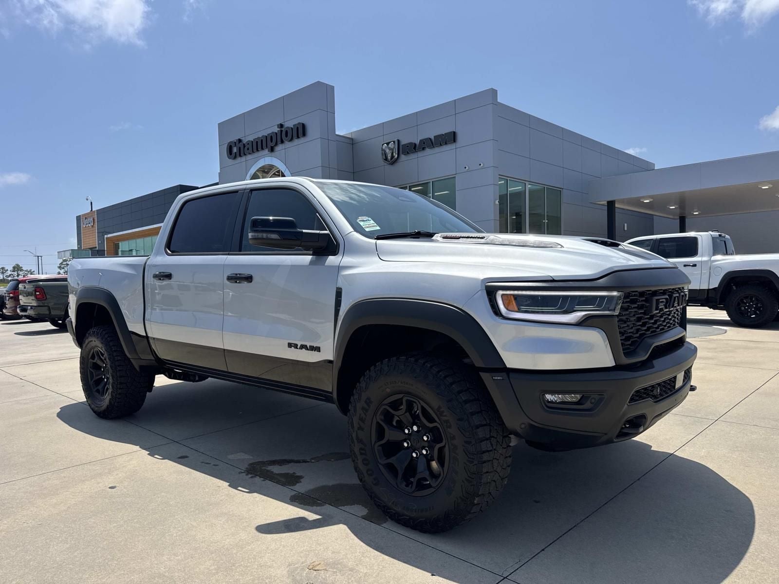 2026 RAM Ram 1500 RAM 1500 RHO CREW CAB 4X4 5'7' BOX