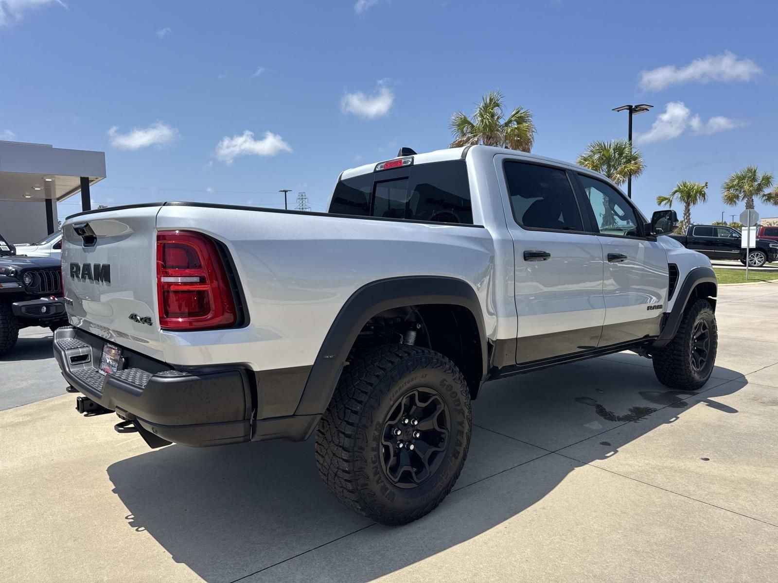 2026 RAM Ram 1500 RAM 1500 RHO CREW CAB 4X4 5'7' BOX