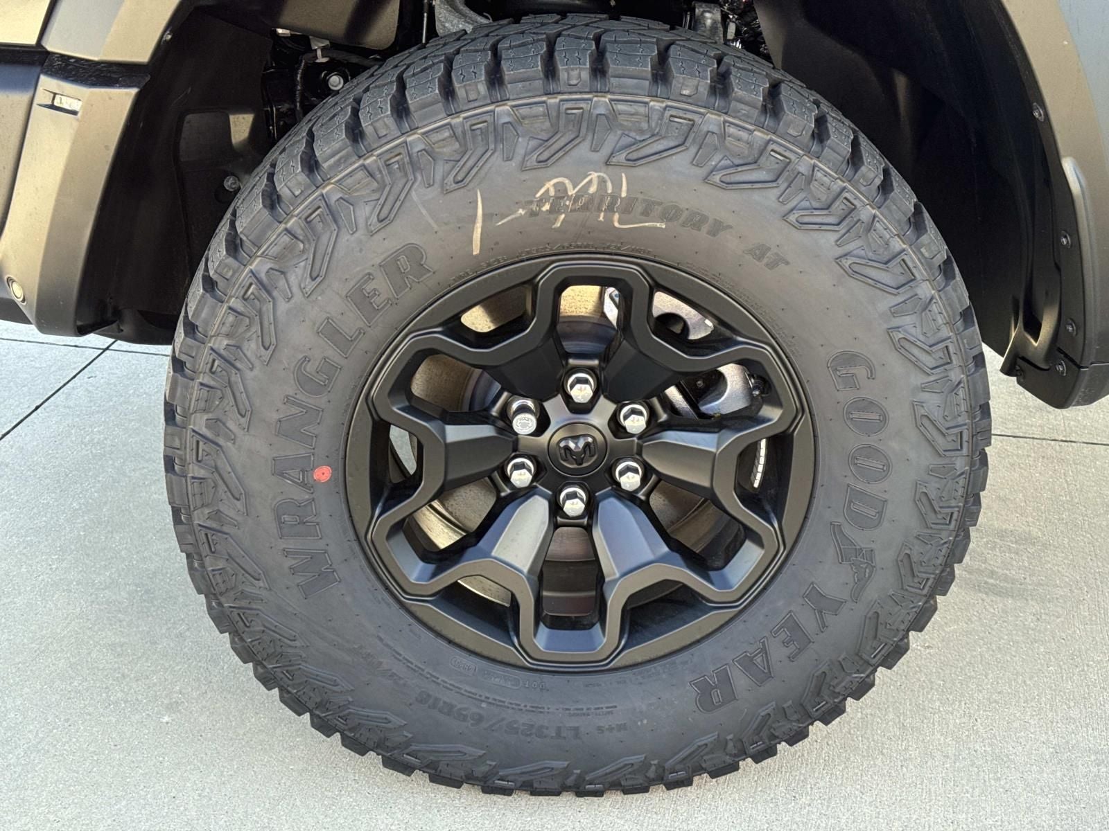 2026 RAM Ram 1500 RAM 1500 RHO CREW CAB 4X4 5'7' BOX