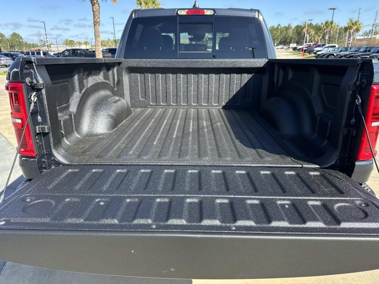 2026 RAM Ram 1500 RAM 1500 RHO CREW CAB 4X4 5'7' BOX