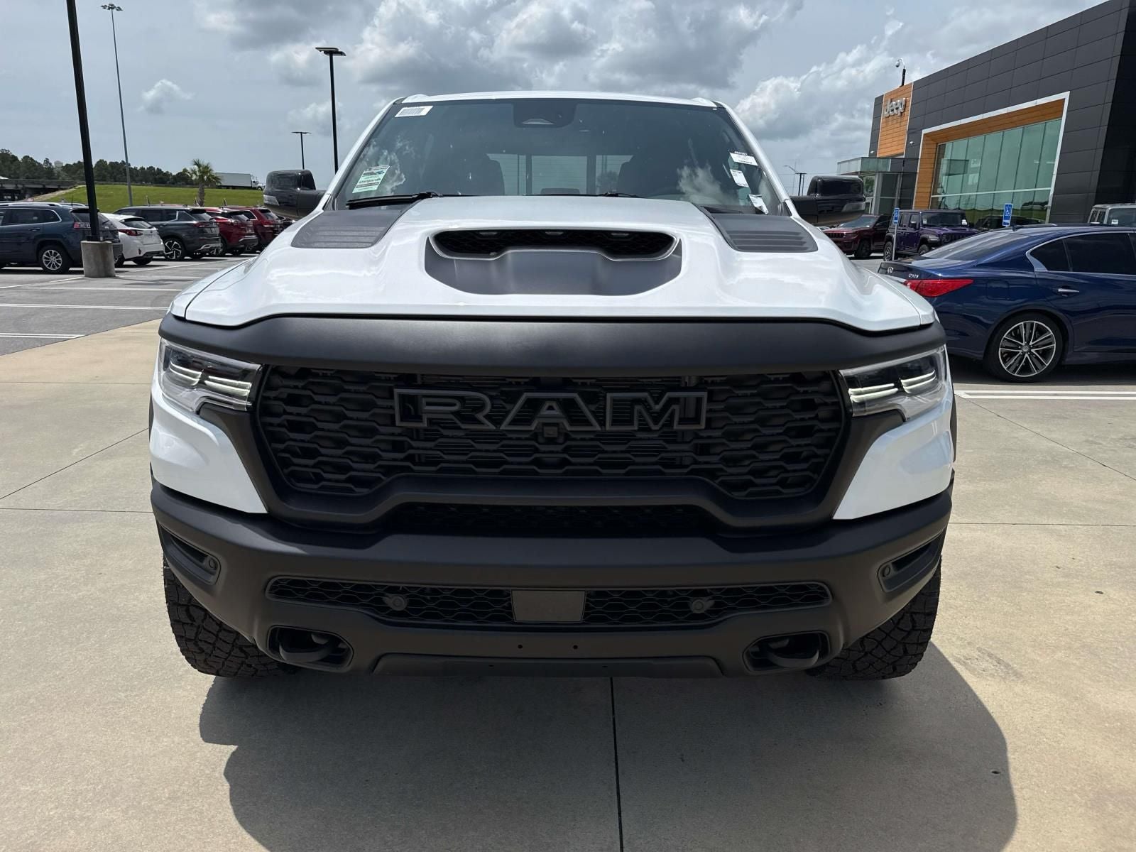 2026 RAM Ram 1500 RAM 1500 RHO CREW CAB 4X4 5'7' BOX