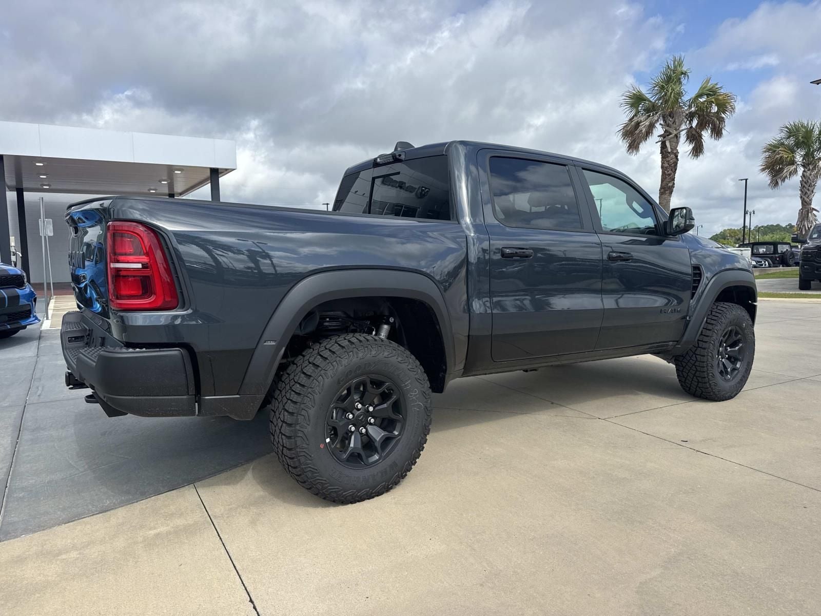 2026 RAM Ram 1500 RAM 1500 RHO CREW CAB 4X4 5'7' BOX