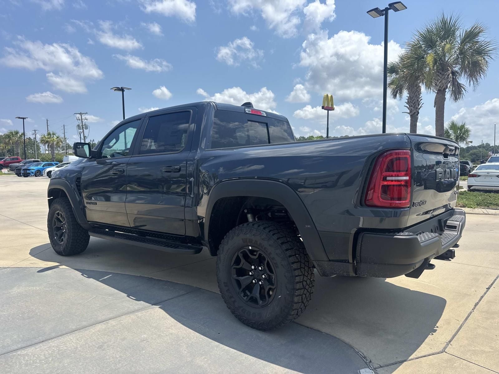 2026 RAM Ram 1500 RAM 1500 RHO CREW CAB 4X4 5'7' BOX