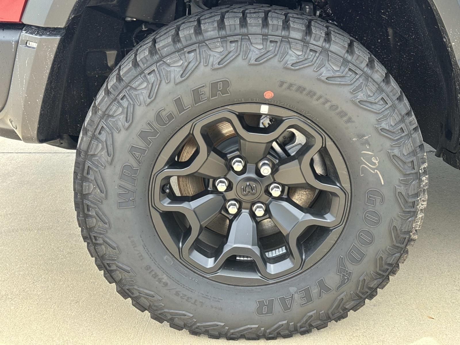 2026 RAM Ram 1500 RAM 1500 RHO CREW CAB 4X4 5'7' BOX