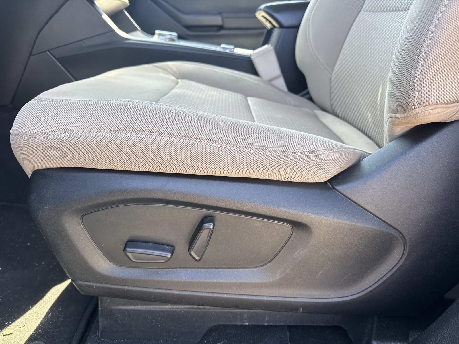 2023 Ford Explorer Base