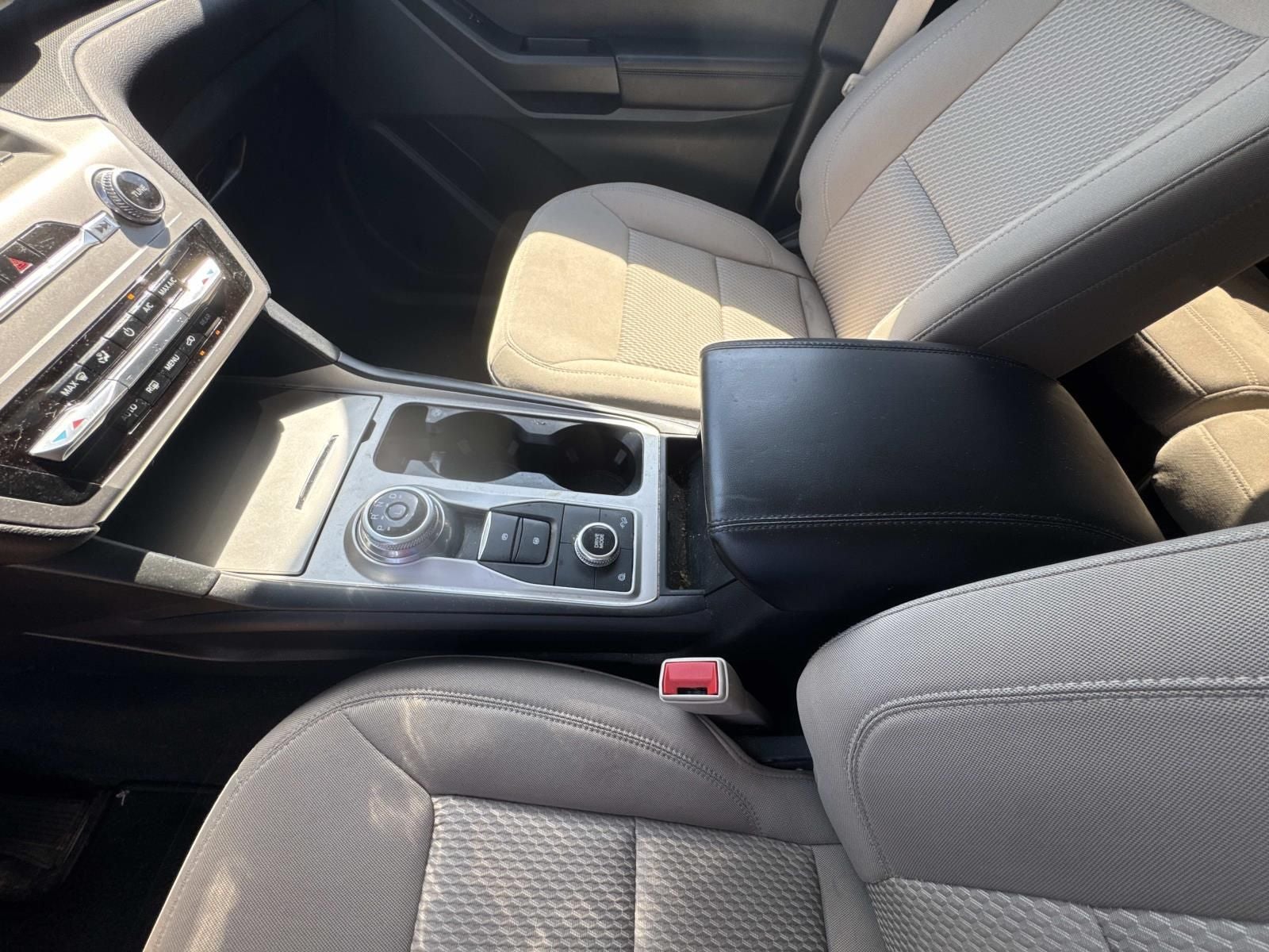 2023 Ford Explorer Base