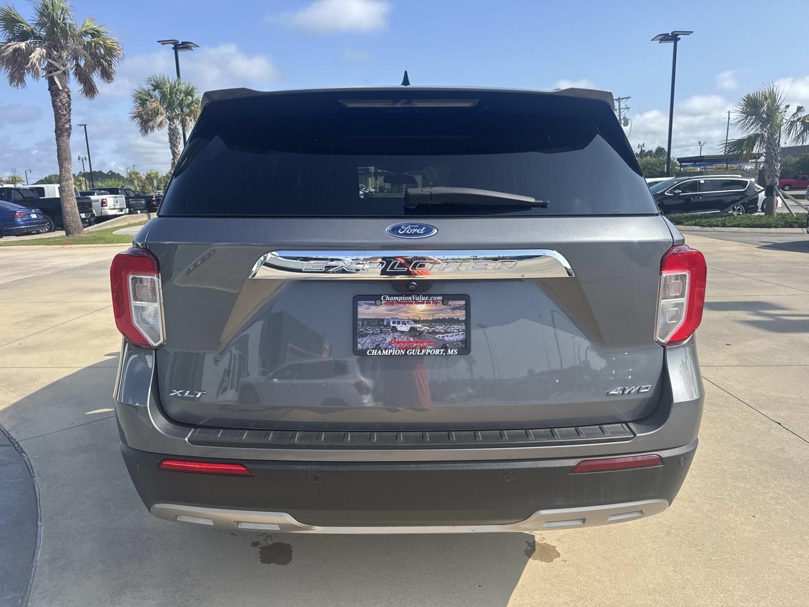 2022 Ford Explorer XLT