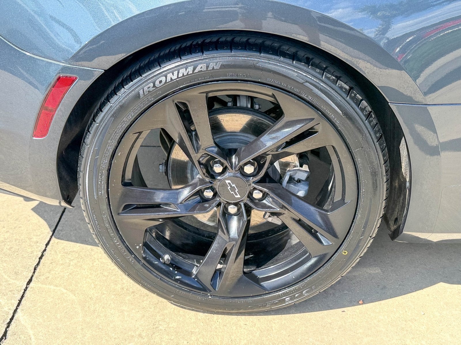 2023 Chevrolet Camaro RWD Convertible LT1