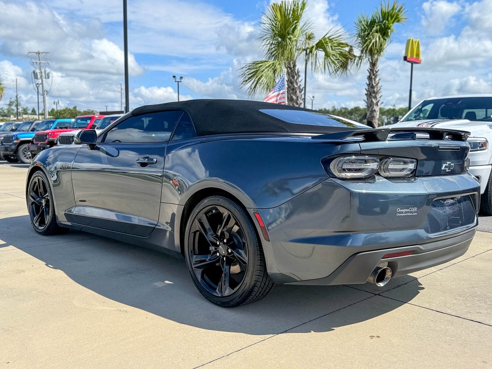 2023 Chevrolet Camaro RWD Convertible LT1