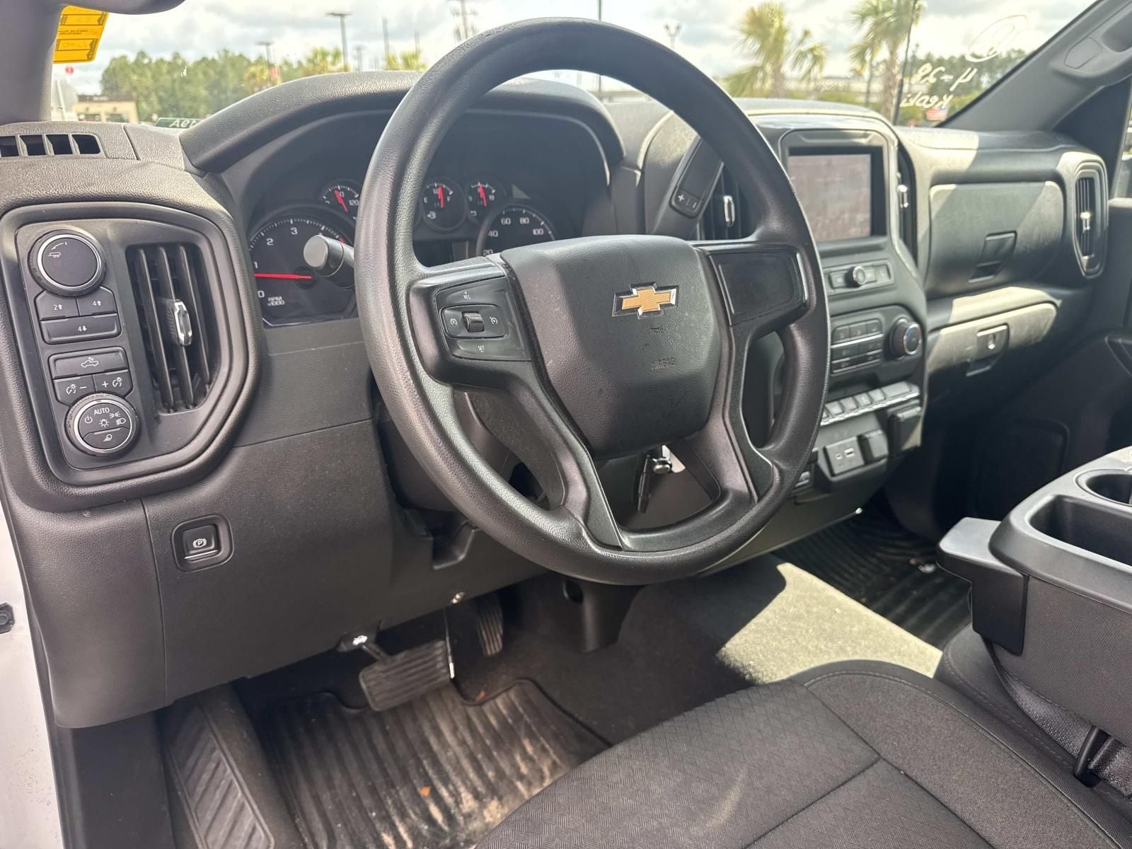 2023 Chevrolet Silverado 2500HD 4WD Crew Cab Standard Bed Custom
