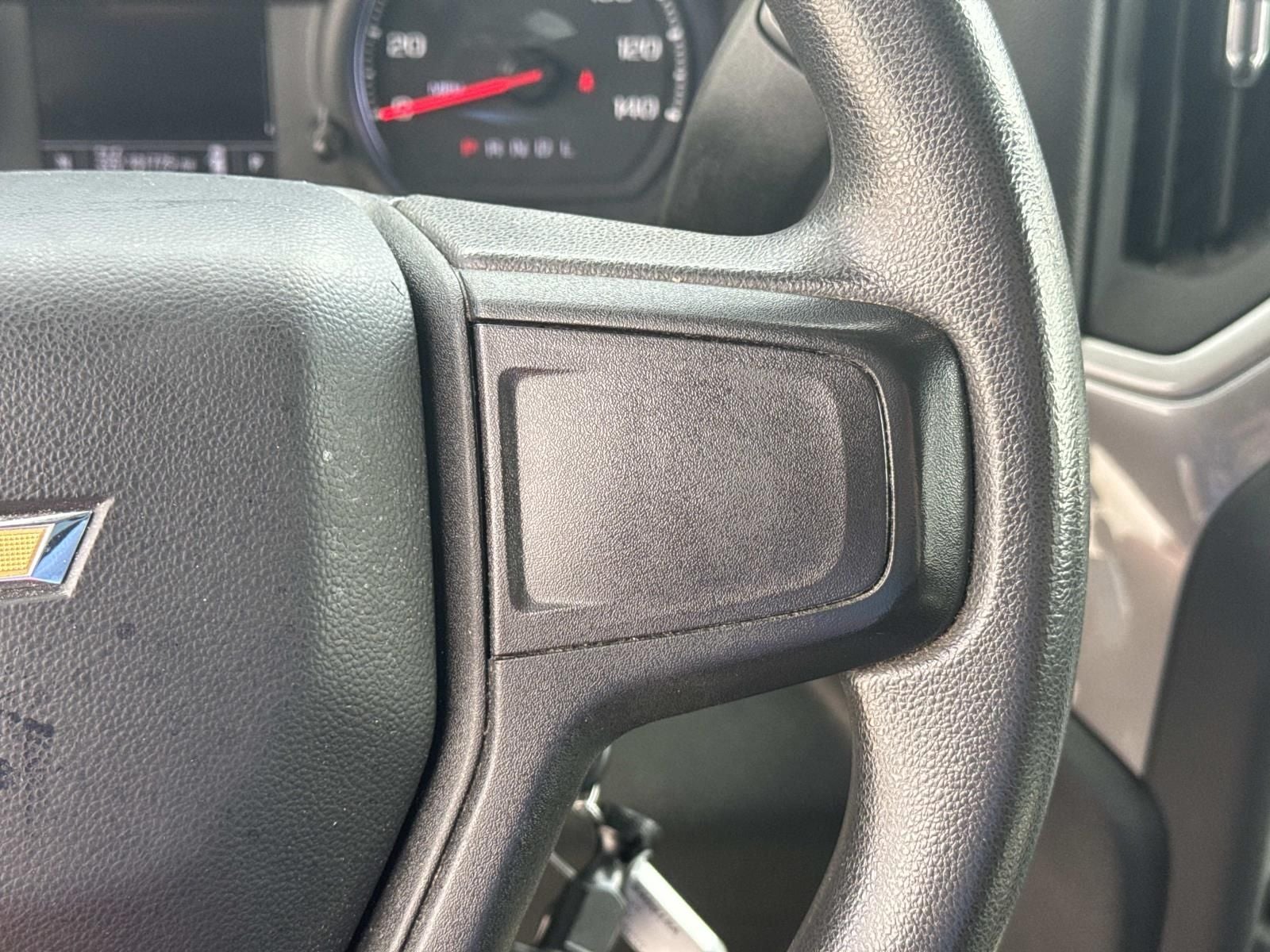 2023 Chevrolet Silverado 2500HD 4WD Crew Cab Standard Bed Custom