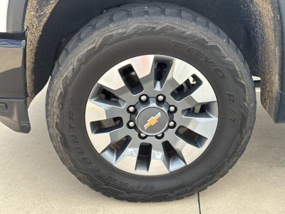 2023 Chevrolet Silverado 2500HD 4WD Crew Cab Standard Bed Custom