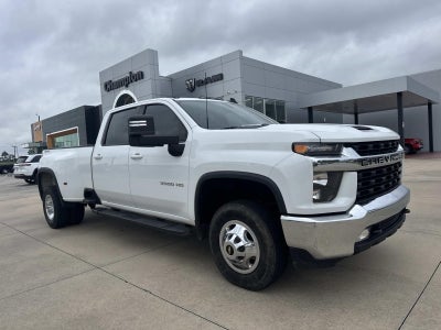 2022 Chevrolet Silverado 3500HD 4WD Crew Cab Long Bed LT