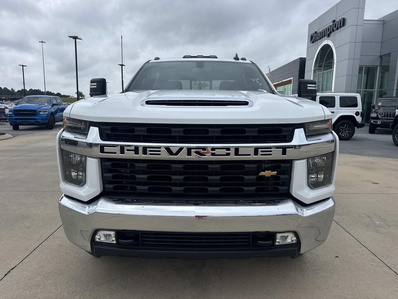 2022 Chevrolet Silverado 3500HD 4WD Crew Cab Long Bed LT