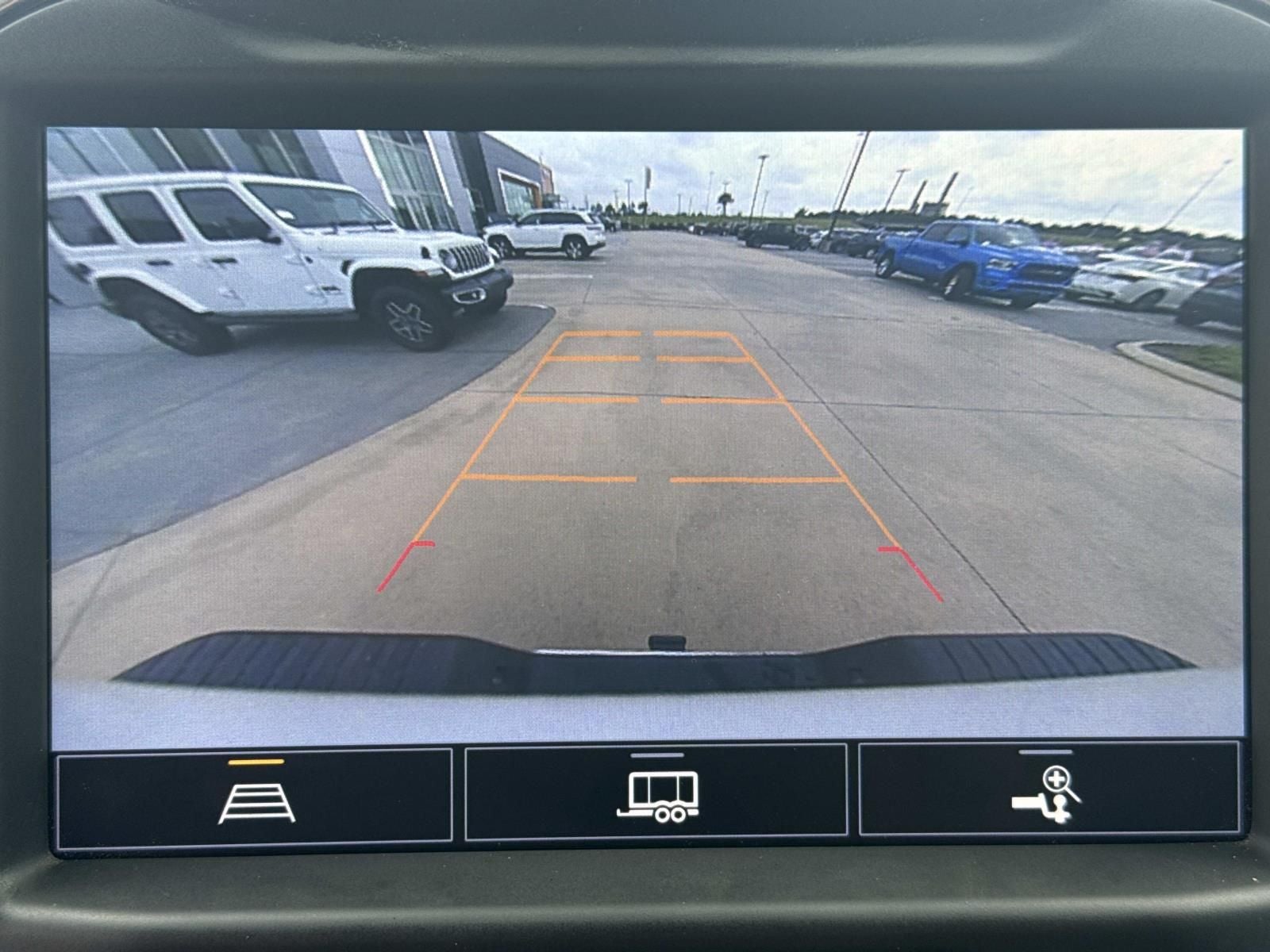 2022 Chevrolet Silverado 3500HD 4WD Crew Cab Long Bed LT