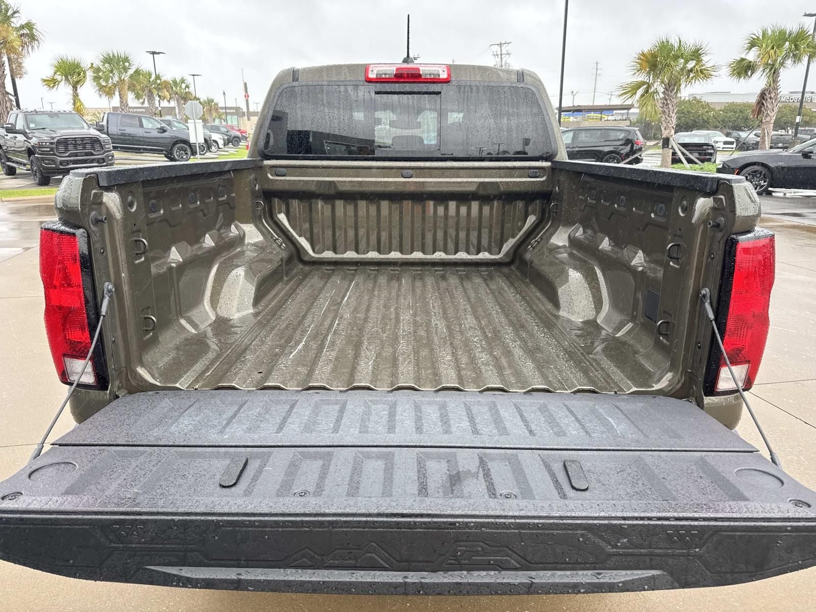 2024 Chevrolet Colorado 2WD LT