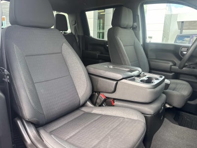 2023 Chevrolet Silverado 1500 4WD Crew Cab Short Bed Custom
