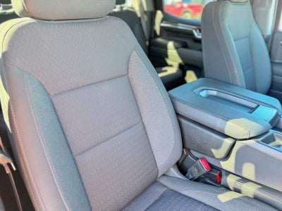 2023 Chevrolet Silverado 1500 4WD Crew Cab Standard Bed LT